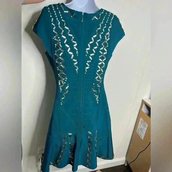 Alyona Beaded Founce Bandage Dress Size Medium - Picture 6 of 7